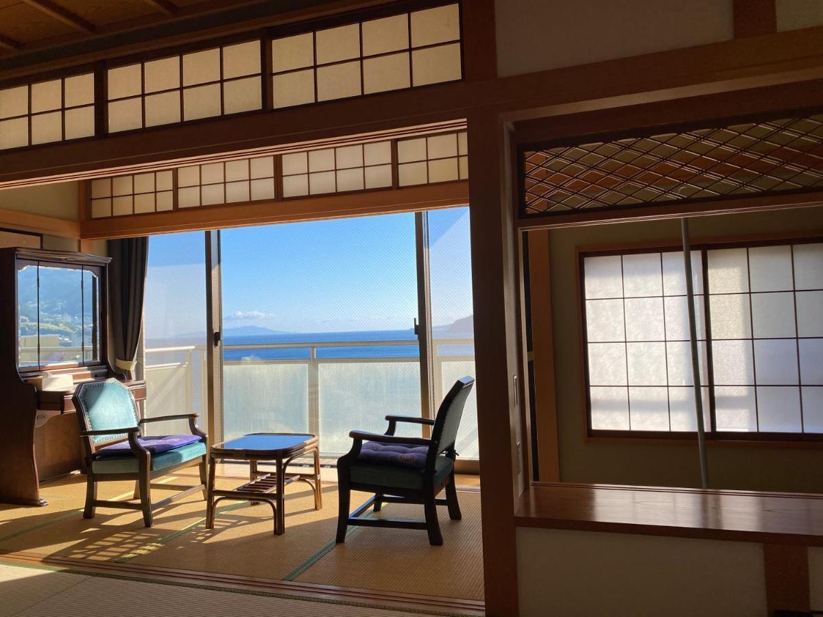 Atami Onsen Guest House Megumi Экстерьер фото