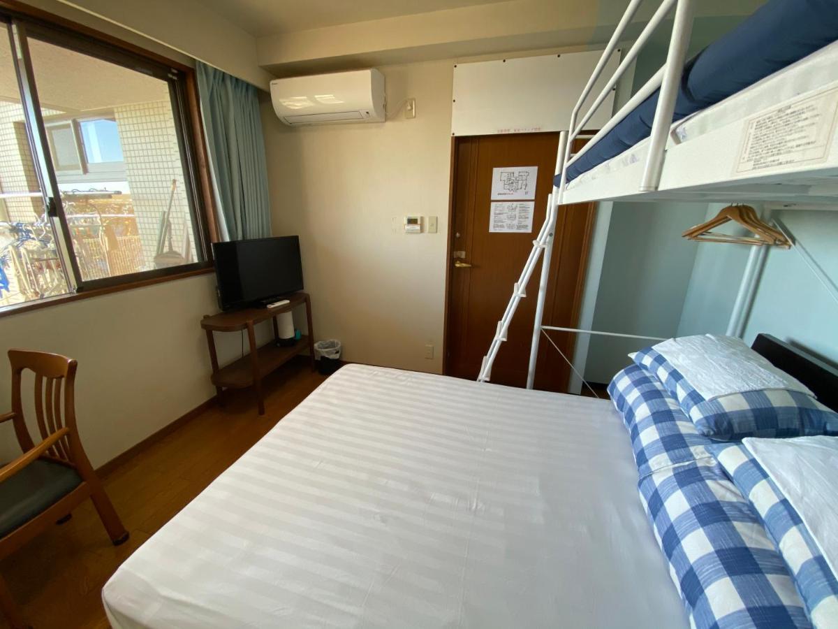 Atami Onsen Guest House Megumi Экстерьер фото