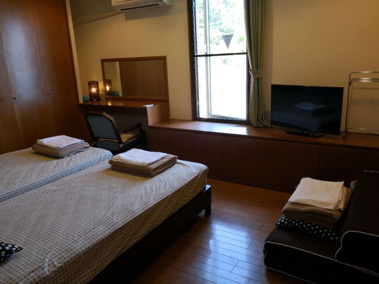 Atami Onsen Guest House Megumi Экстерьер фото